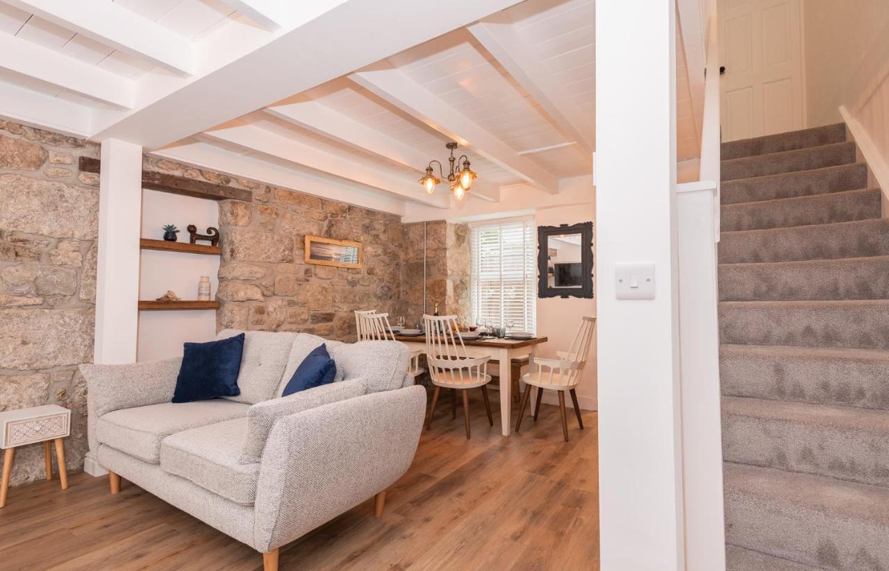 Lilsen Cottage By The Sea Mousehole Exterior photo